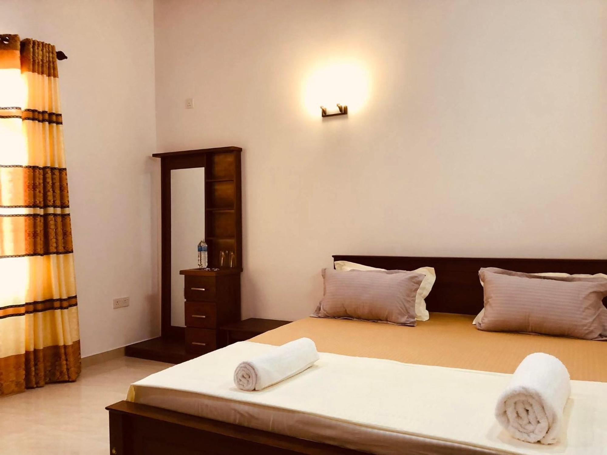 Ahasna Airport Villa Negombo Zewnętrze zdjęcie