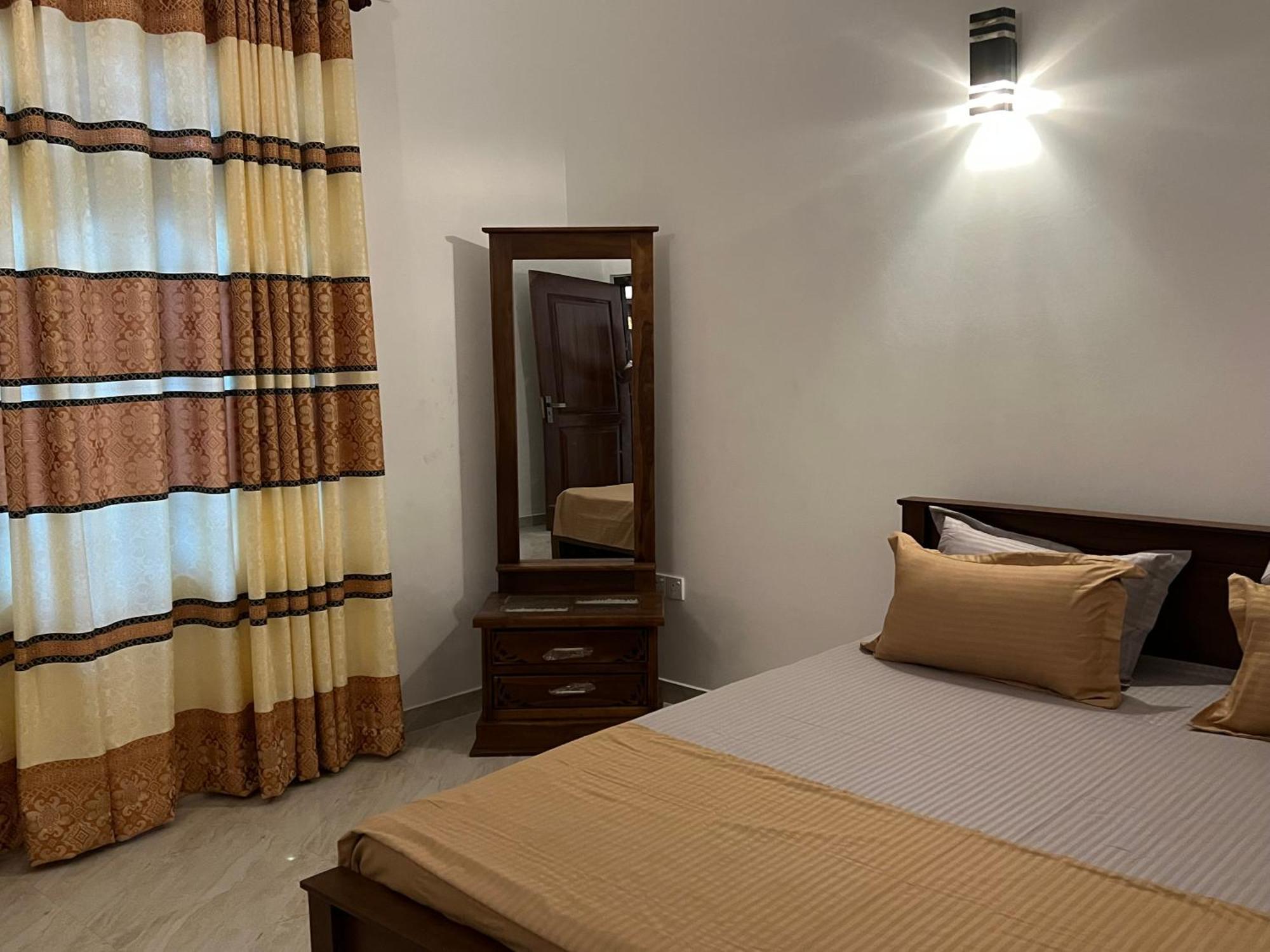 Ahasna Airport Villa Negombo Zewnętrze zdjęcie